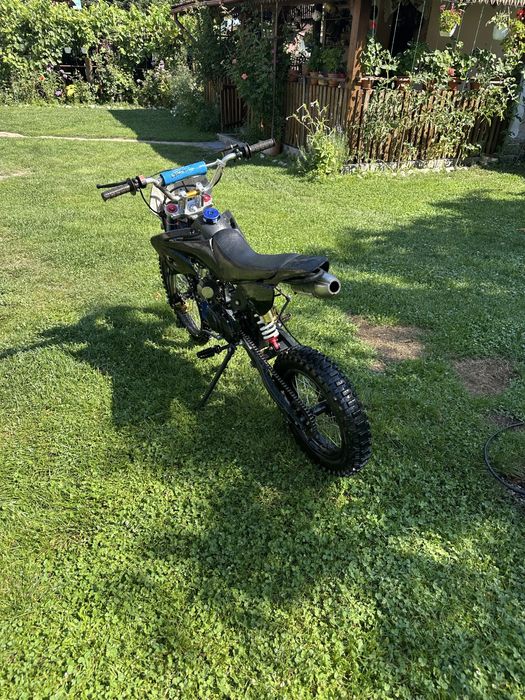 Vând Cross 125 4t
