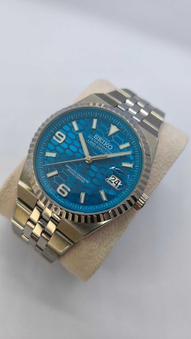 Ceas automatic Seiko modificat, in stil Land-Dweller