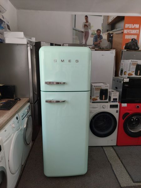 Ретро Хладилник SMEG 50's Style FAB30R , No frost , 172 см , 294 литра