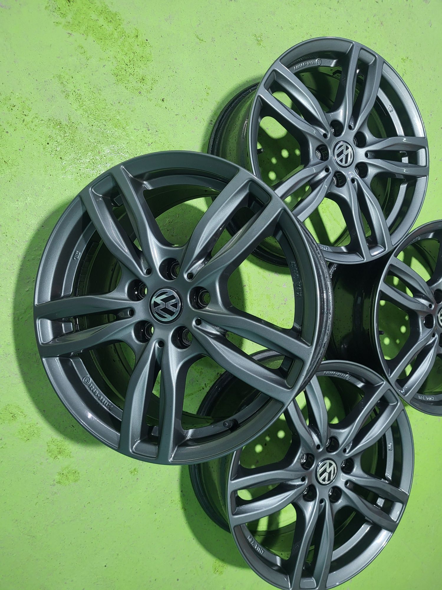17 5x112 Vw Golf 5 6 7 Touran Caddy Audi A3 Skoda 5х112