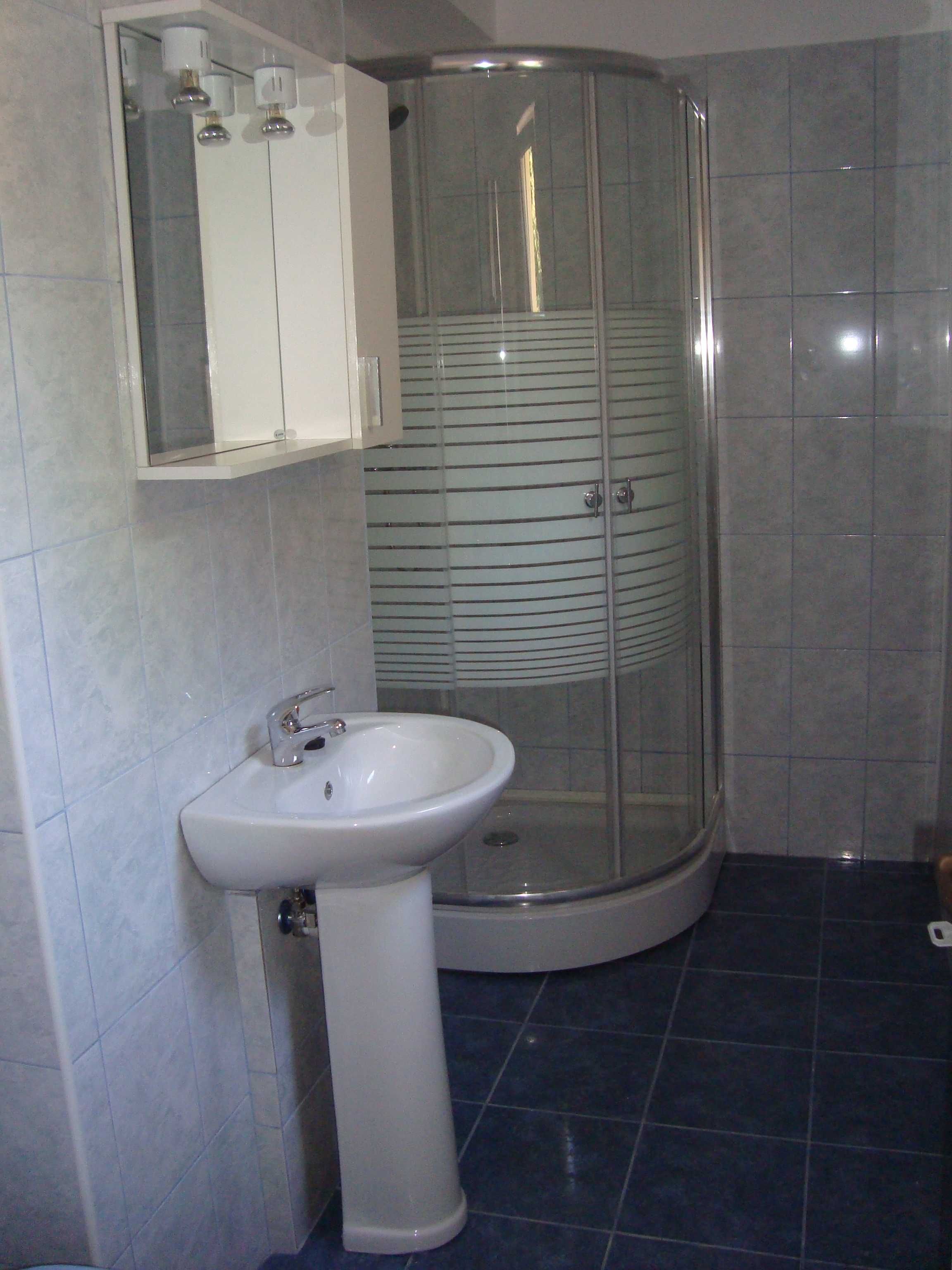 PROPRIETAR inchiriez garsoniera in Regie