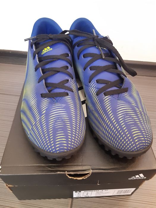 Adidas обувки за футбол