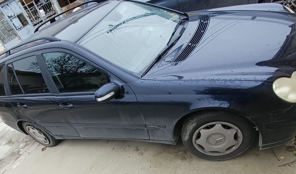 На части W203 ,180,бензин  на части