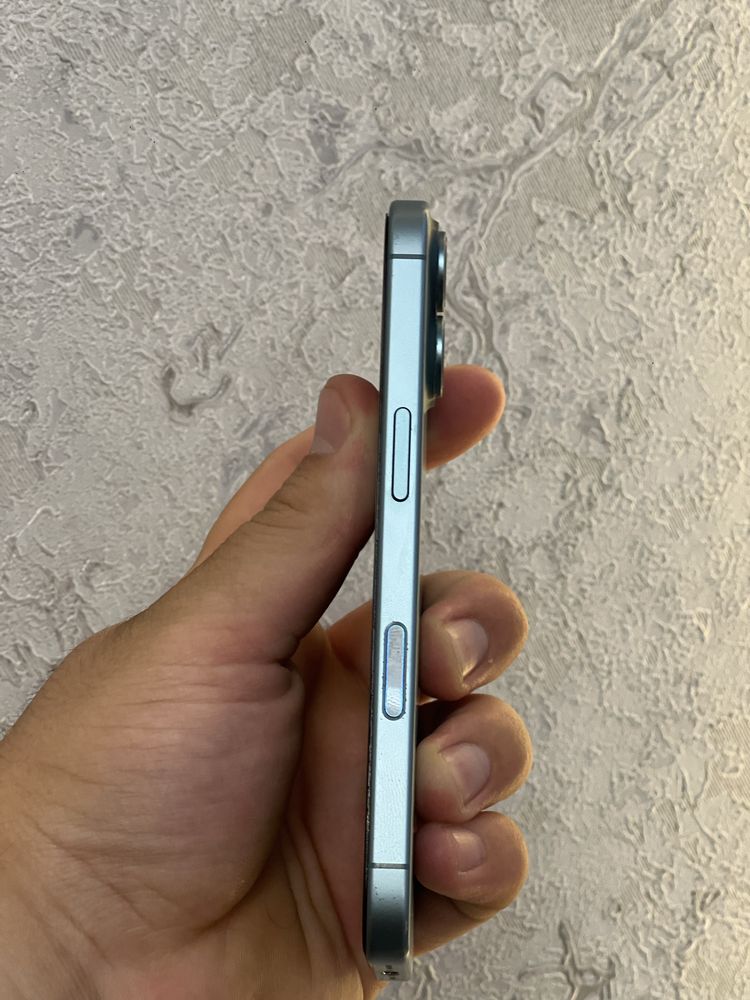 Iphonee 16 sotiladii