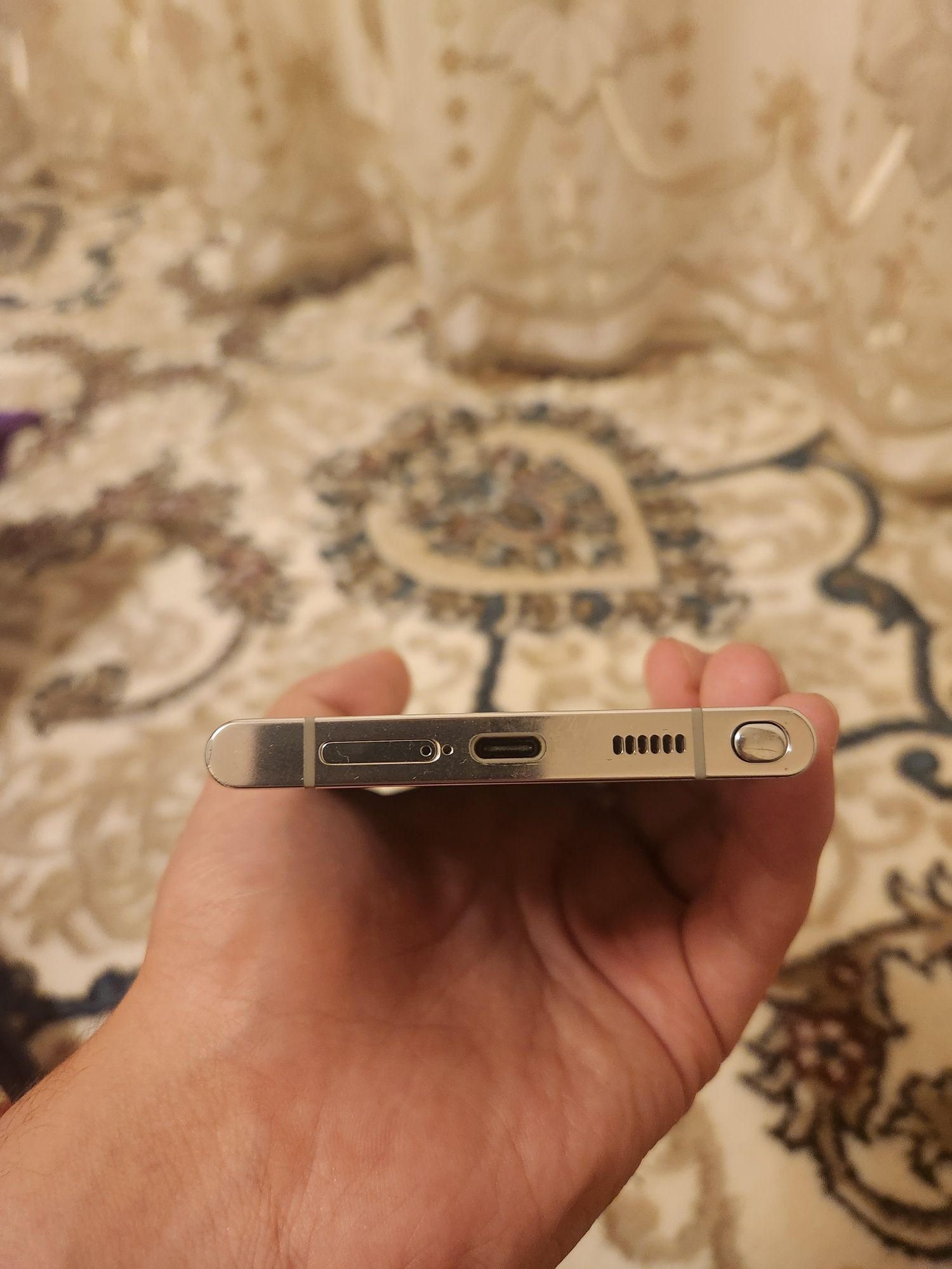 Samsung s22 ultra ideal 12/256gb