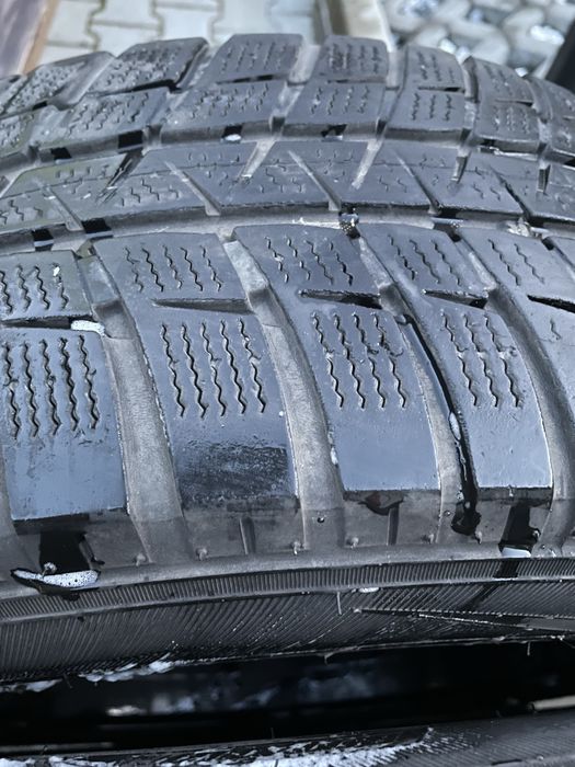 Set anvelope iarna Falken 215 60 17 M+S