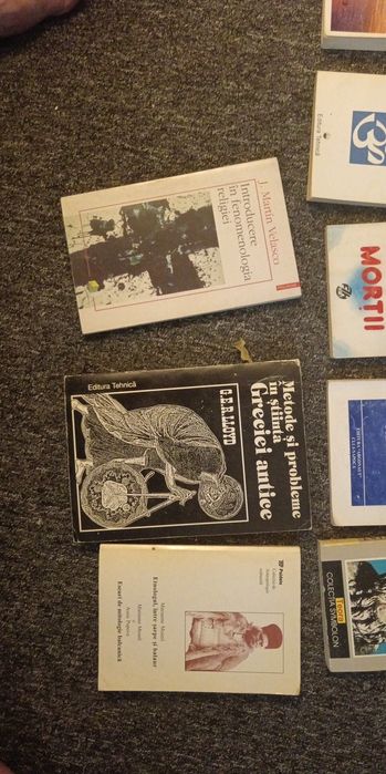 Lichidez biblioteca cu cărți de filosofie etnologie antropologie