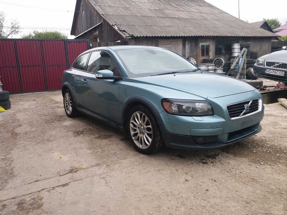 Piese auto si accesoriii Volvo C30 2.4 euro 4 D5 2009 cutie manuala