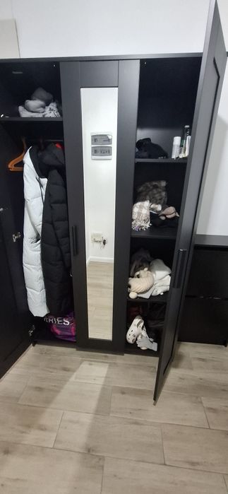 Продам шкаф в прихожую