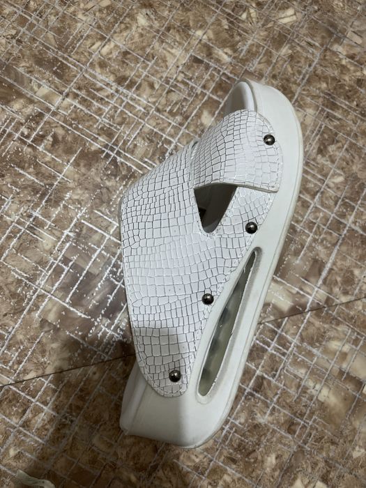 Медицинский обувь размер 38