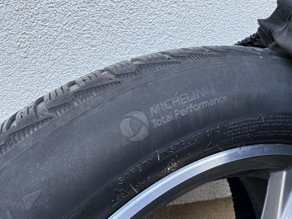 Jante Bmw X4 M - Power anvelope Iarna Michelin Total Performance