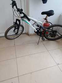 bicicleta de vanzare