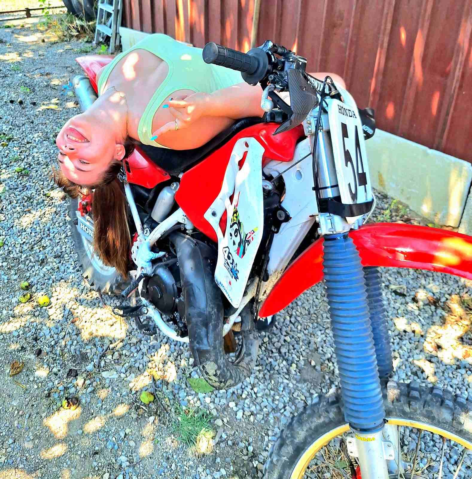 Honda CR 250 R крос
