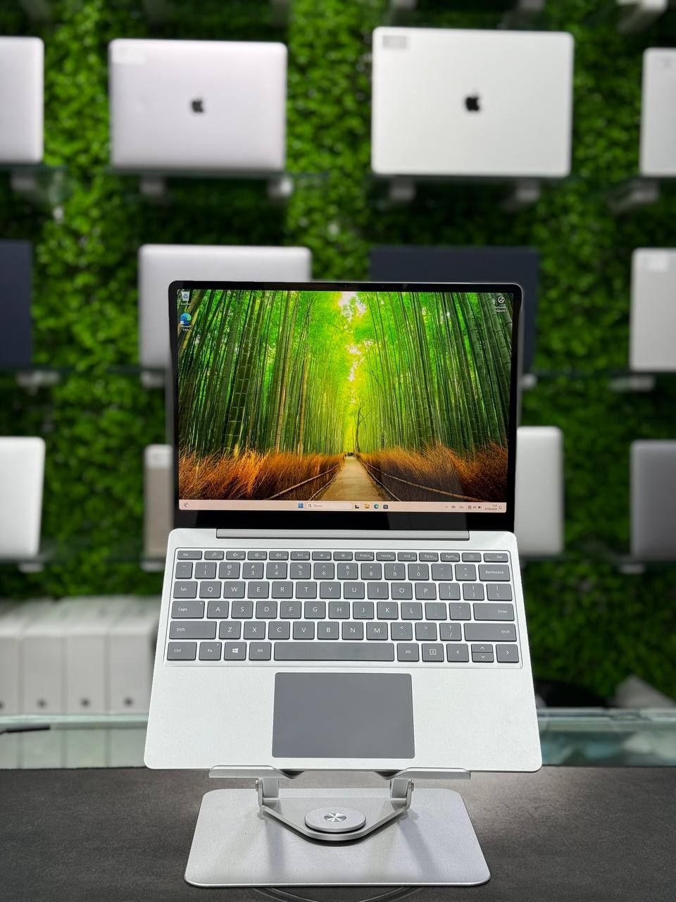 Microsoft Surface Laptop – Sensorli ekranli model