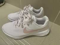 Маратонки NIKE