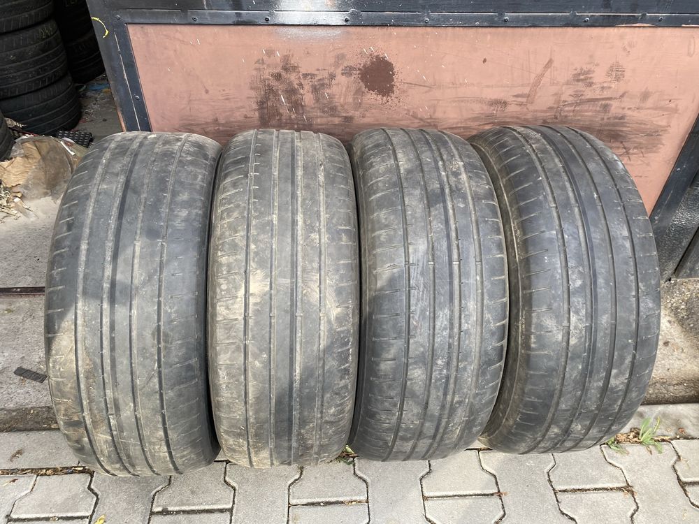 Cauciucuri vara Dunlop 225 55 17 6mm la 100 ron buc an 2019