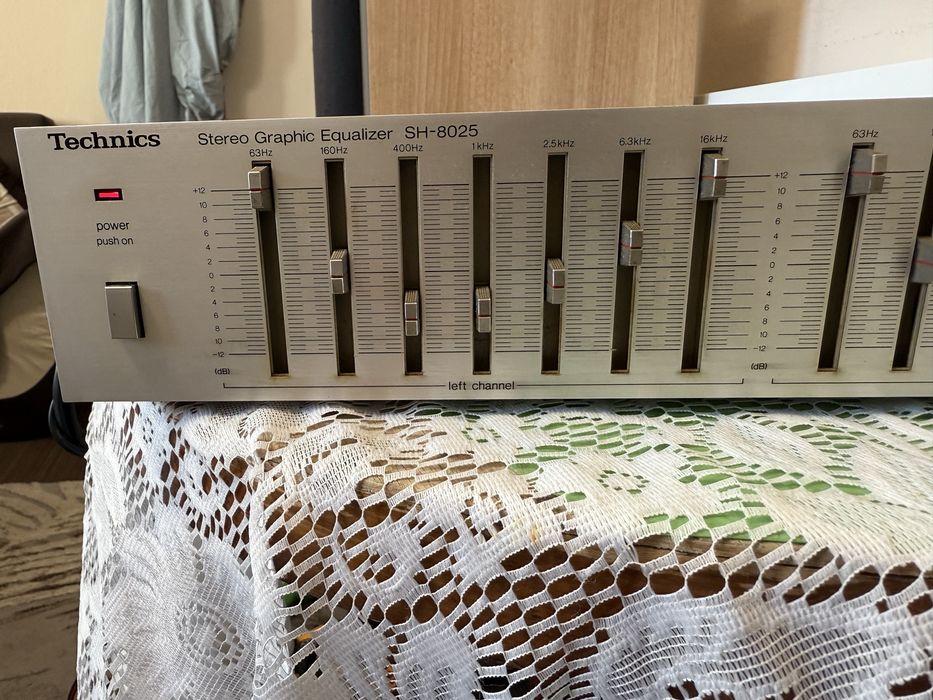 Technics CH-8025 ексвалайзер