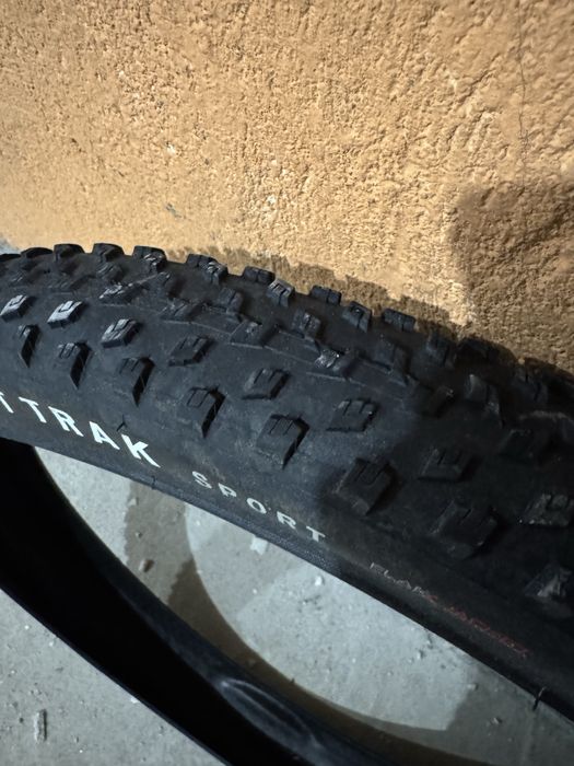MTB XC гуми Specialized Fast Trak Sport 29x2.35