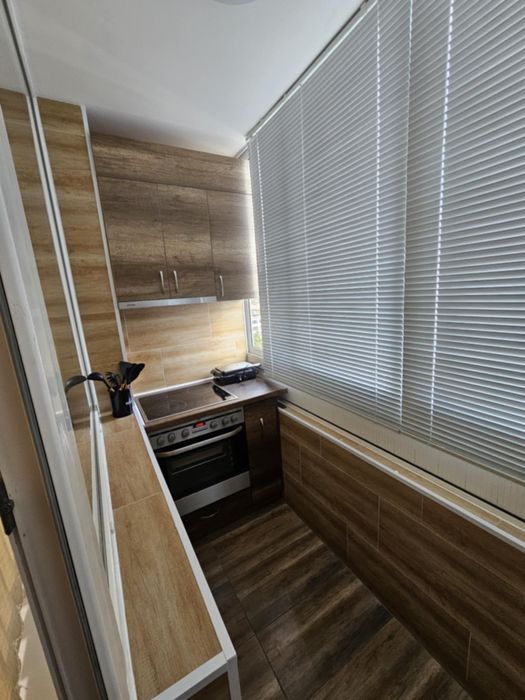 Продава апартамент