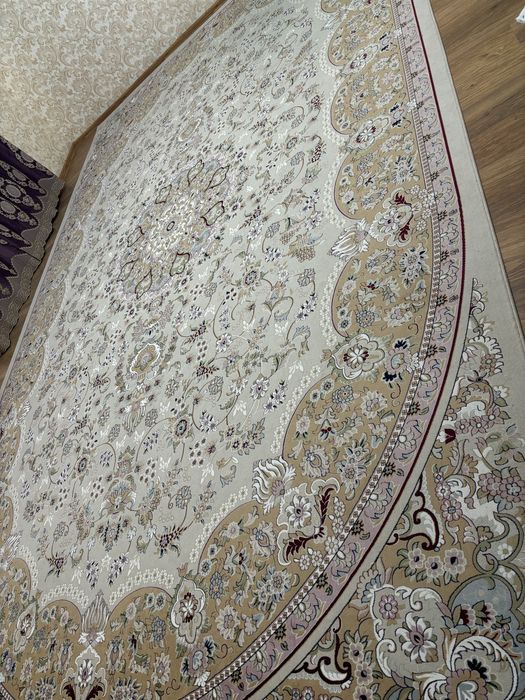 Продаются ковры 2 штуки