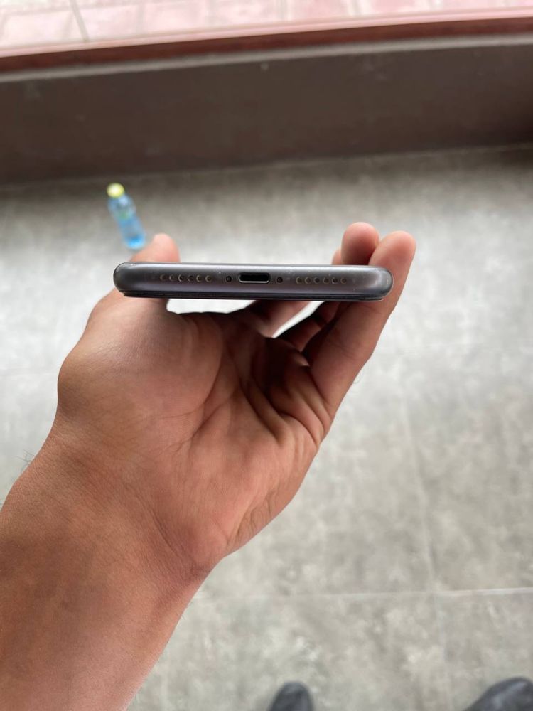 iphone 11 64 tali srochni