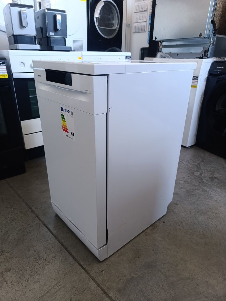 Свободно стояща съдомиялна Gorenje 45см