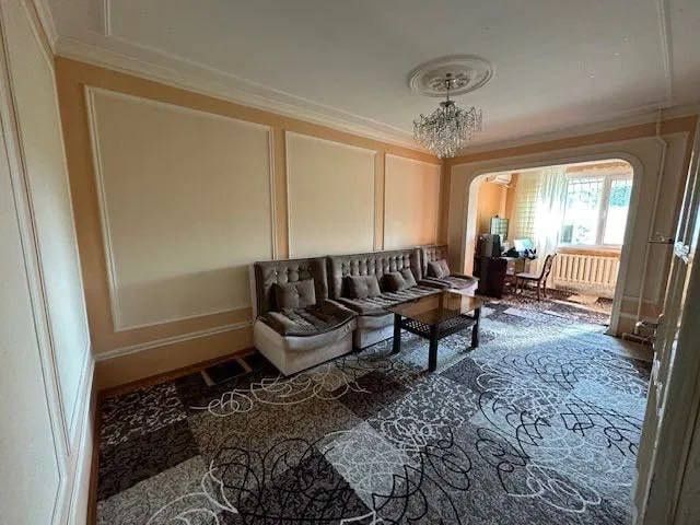 Срочная продажа 3/4/5 на ул.Карасу-3 - 75 м² - среднее состояние