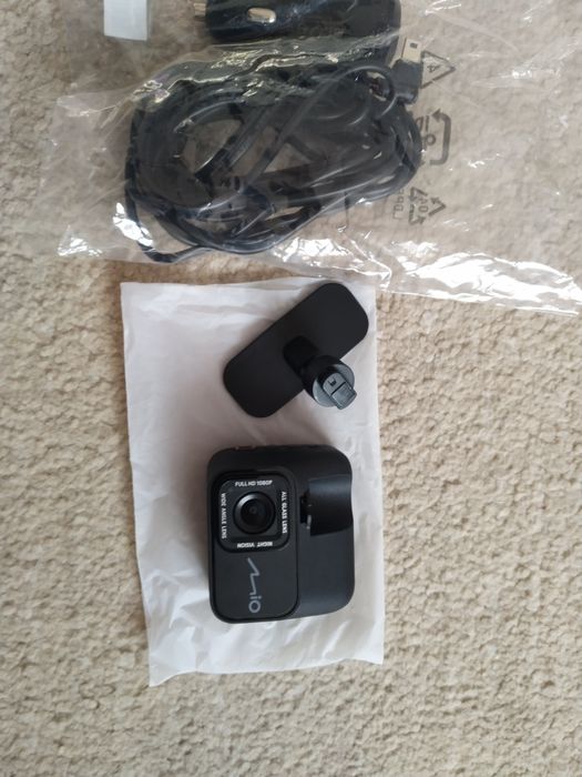 Vand camera auto Mio Mivue C545