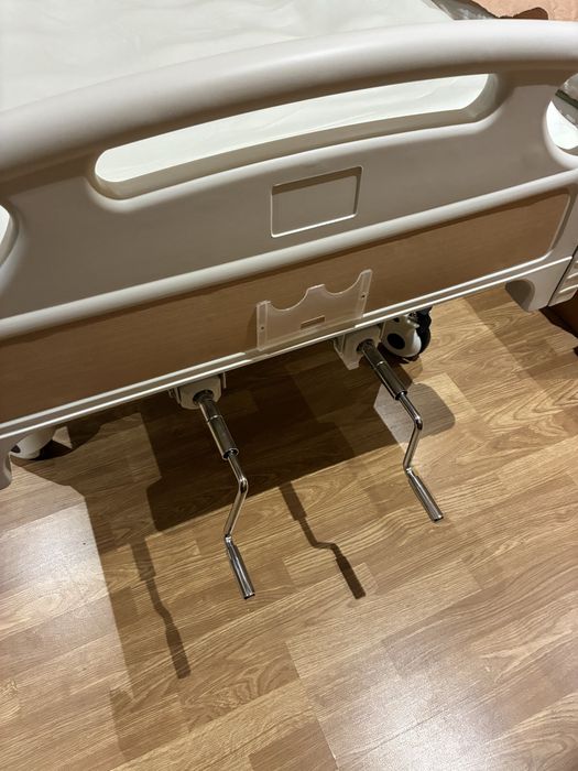 Болнично легло + матрак