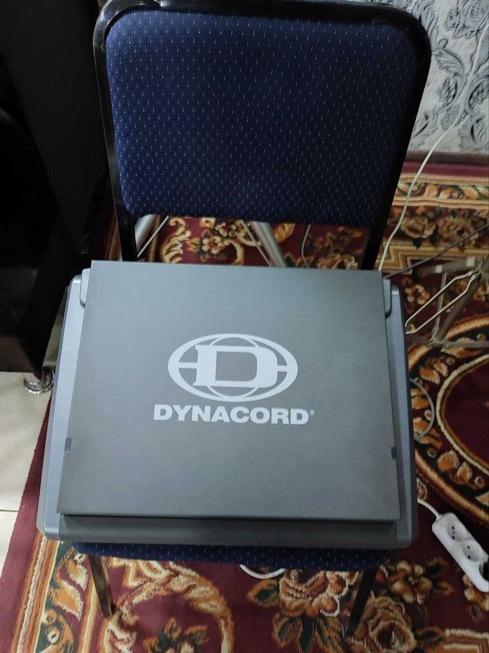 Комплект микшер Dynacord 600,колонки и стойки