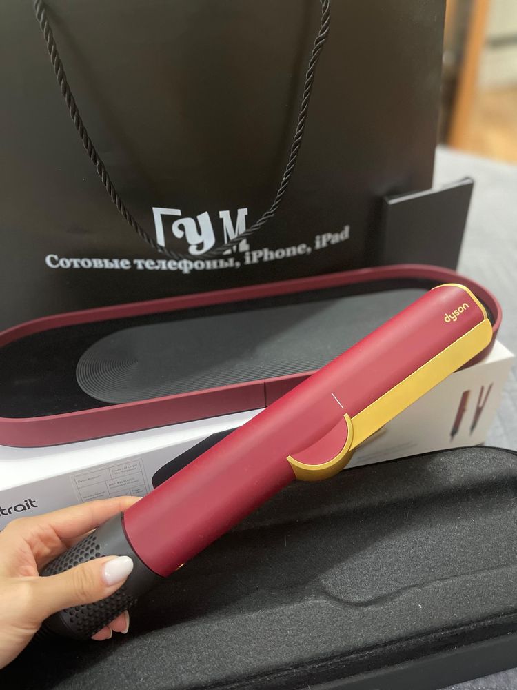 Продам фен-выпрямитель Dyson оригинал