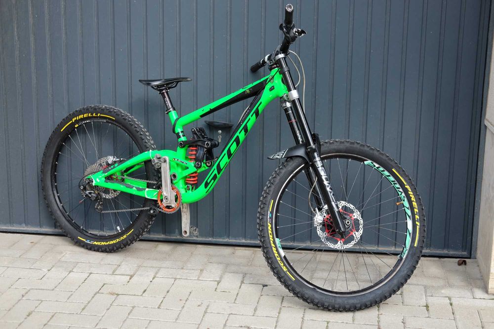 Downhill колело Scott Gambler 27.5'' М размер