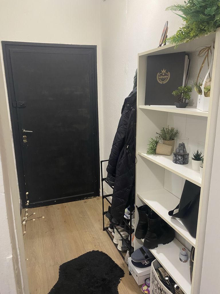 Продава се Двустаен апартамент в Димитровград - 56 кв.м за 1002 €/кв.м - Снимка #5