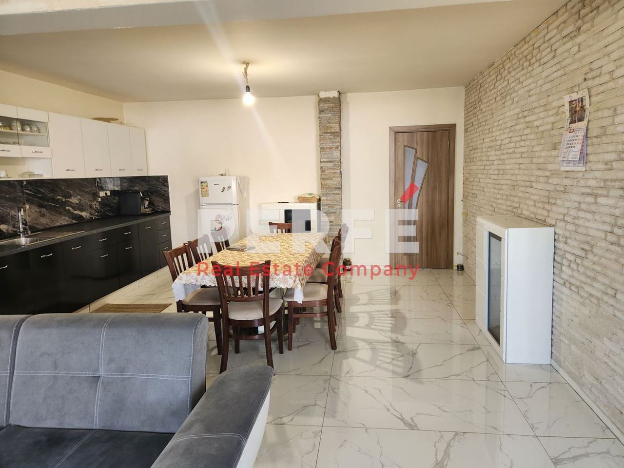 Продава се Къща в с. Извор, Област Бургас - 150 кв.м за 1200 €/кв.м - Снимка #1