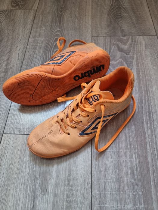 Adidasi de fotbal Nike, Adidas,  Umbro