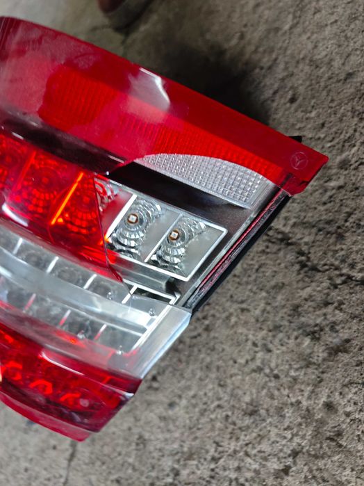 Стоп мерцедес W212 Avant платка диоди счупено стъкло