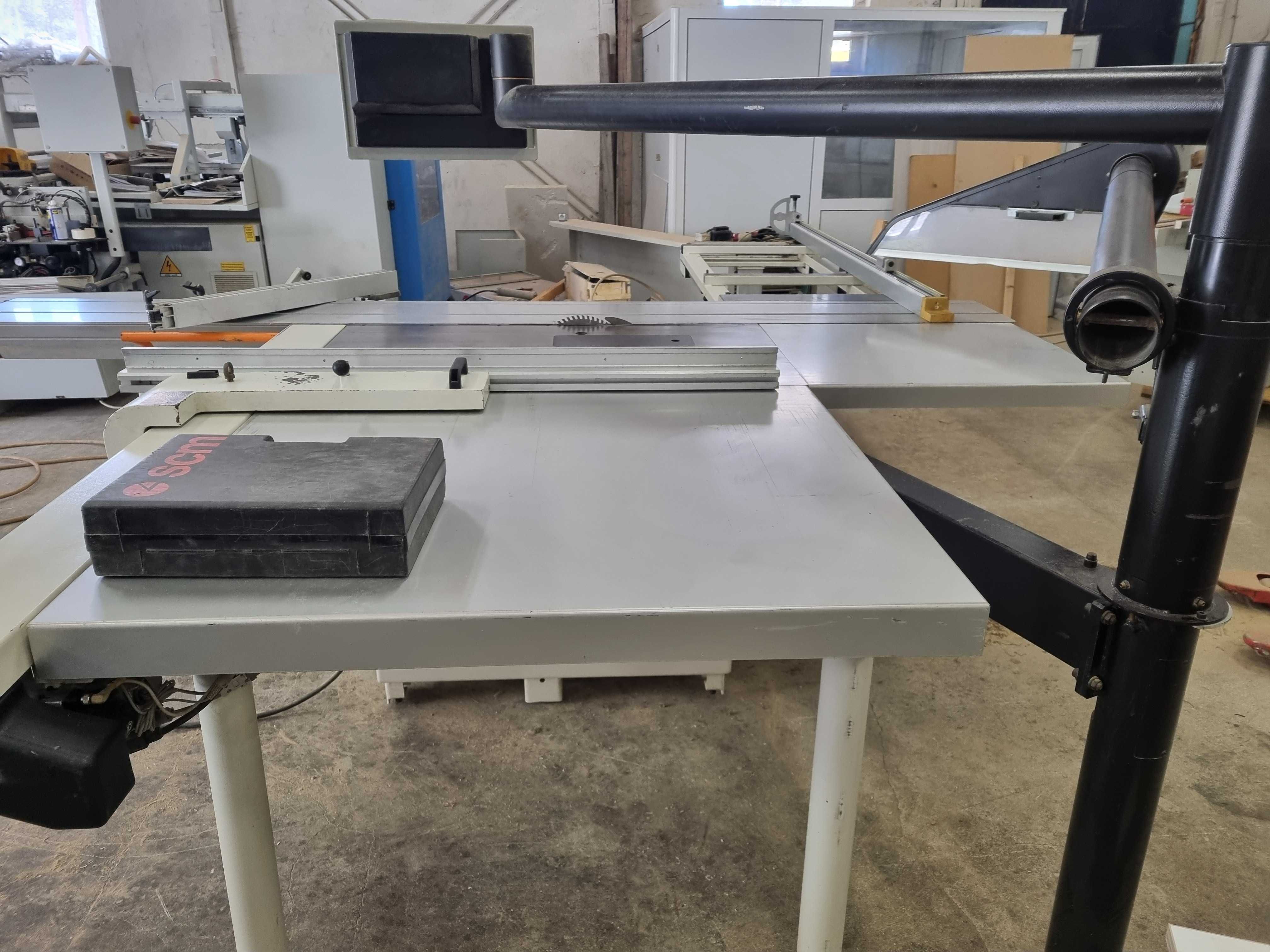 Форматно разкройващ циркуляр SCM Si450Е
