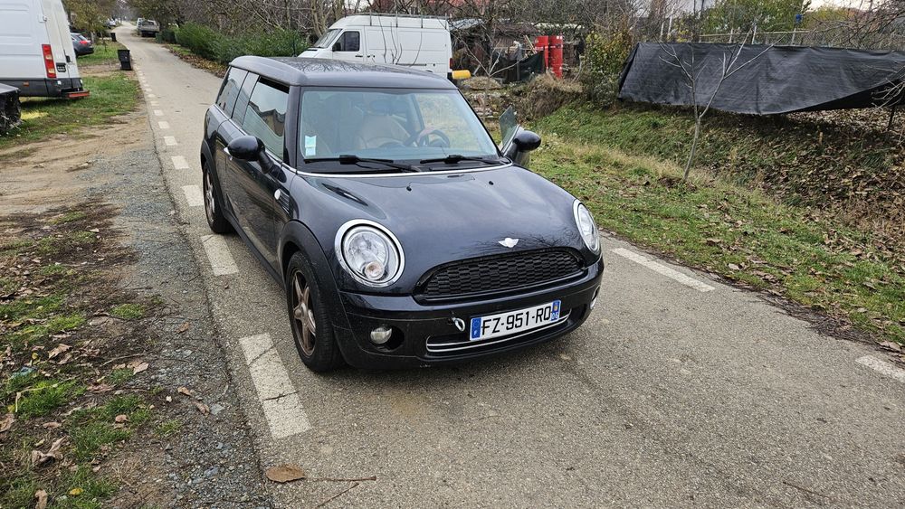 Dezmembrez Mini Cooper Clubman R55 R56 1.6 benzina