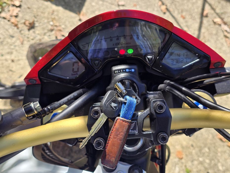 HONDA CB 1000R 2011 EDITIE HRC EXTREME stare foarte buna