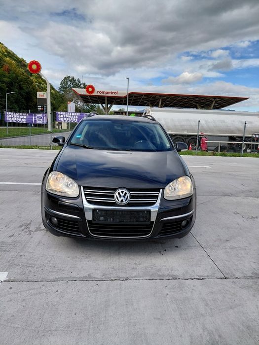 Vw golf 5 1,9 diesel an 2008 euro 4 Navigație/carlig/ Clima !