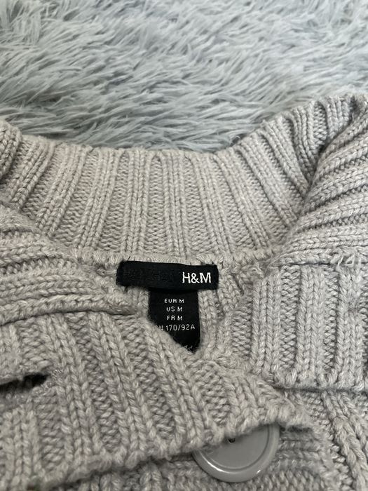 Кофты на пуговицах . Бренд ! Дешево ! Срочно !