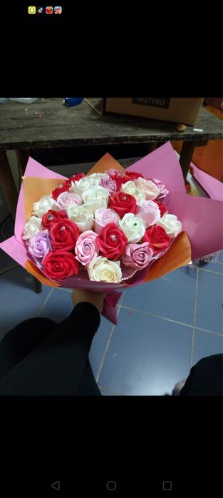 Buchet de flori cu stitch