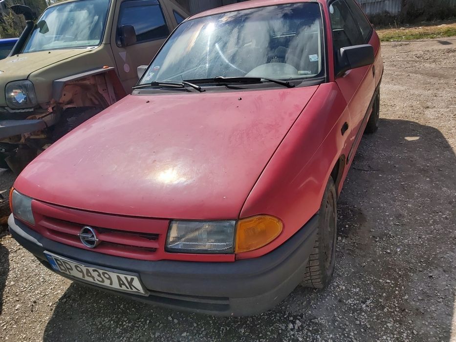 Опел Астра 1.4 MI  1995 г.