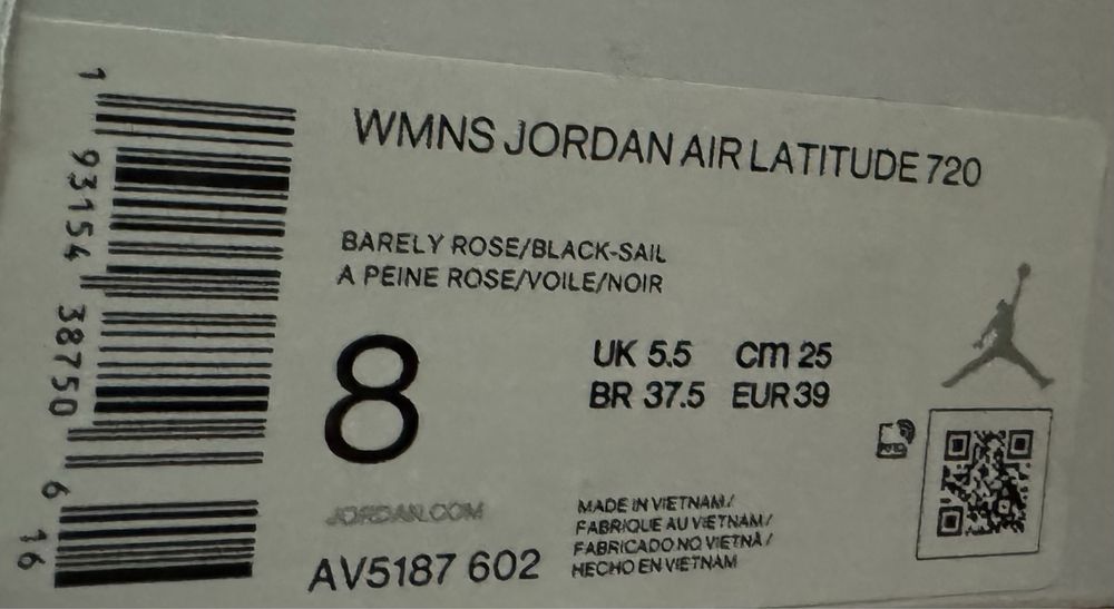 JORDAN AIR Latitude 720