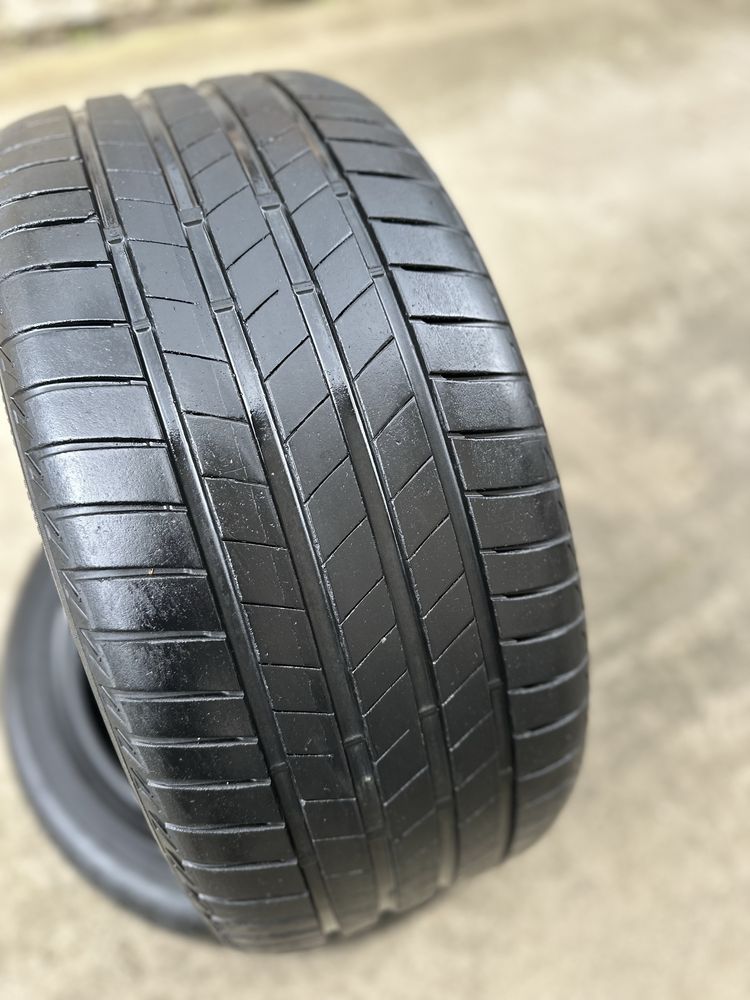 Летни гуми bridgestone 245/40/18