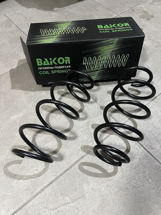 Пружины передние новые Baikor (BKCS0615)