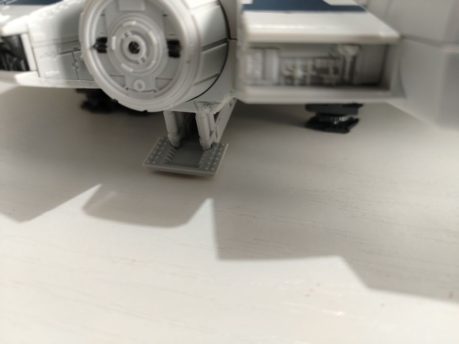 Millenium Falcon - Solo: A Star Wars Story