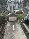 Vând loc de veci Cimitirul Berceni 2 – Sunt proprietar in acte