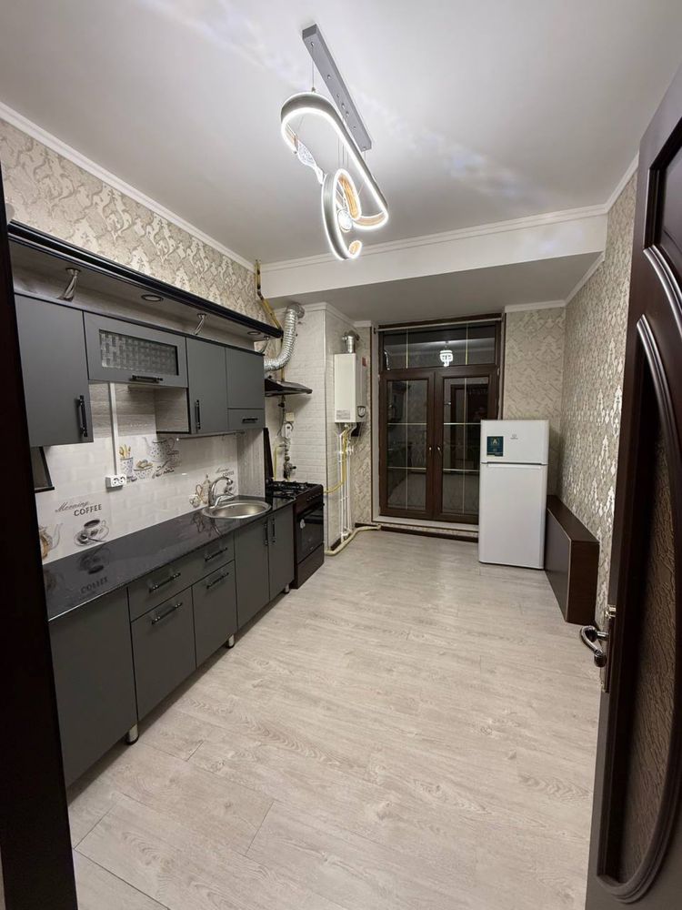 Oq Saroy 3х ком 72м2 Продам Квартиру Паркентский Макро