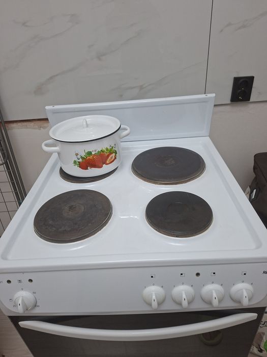 Электрическая плита
